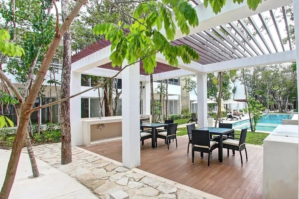 Milagro 5 Minutes To Beach 2 Pools Private Balcony Gym Tulum Mexico